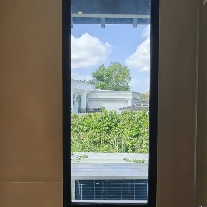 Before - window glass without reeded film